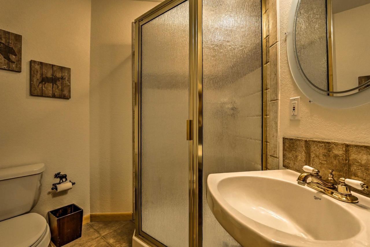 Mountain-View Condo With Deck Walk To Grand Lake Exterior foto